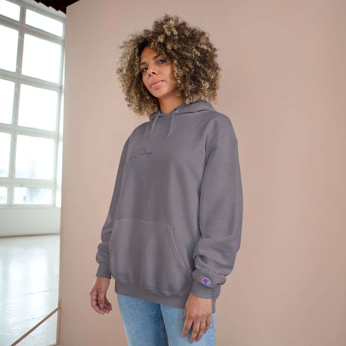 Stylish Champion Hoodie - Trendy Unisex Pullover for Casual Comfort