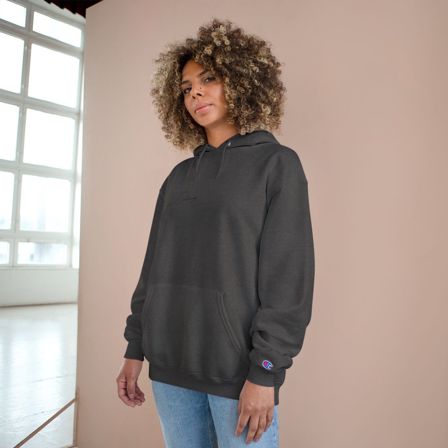 Stylish Champion Hoodie - Trendy Unisex Pullover for Casual Comfort